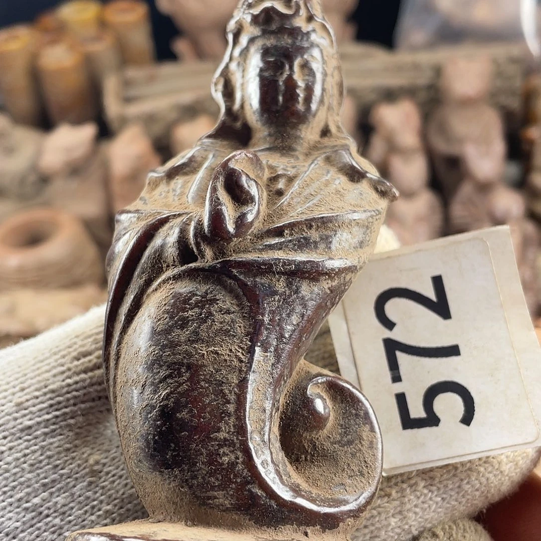 和田玉（糖玉）未镶嵌挂件