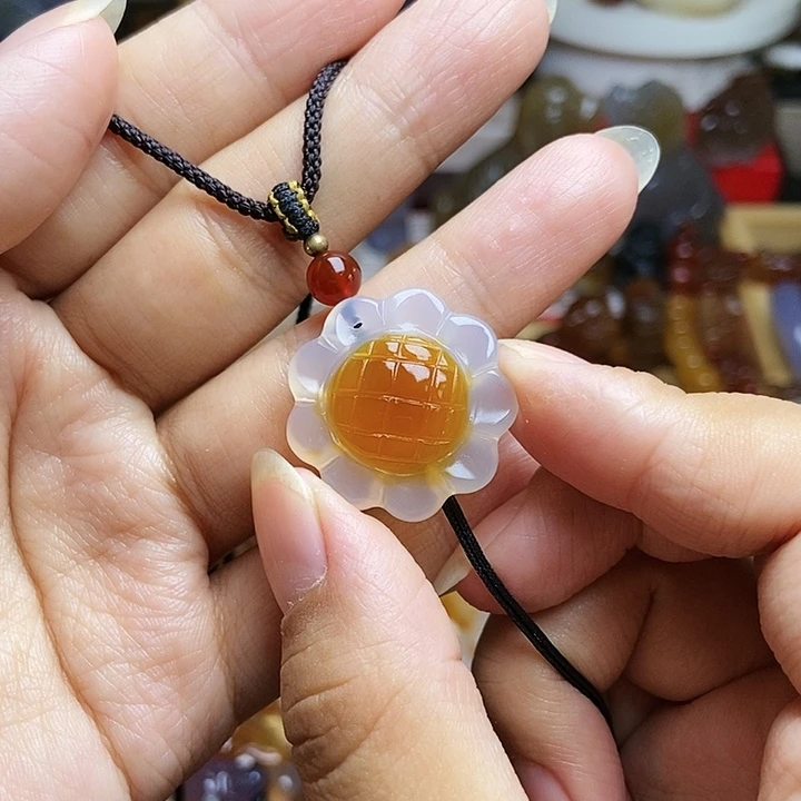 未镶嵌颈饰玛瑙/玉髓
