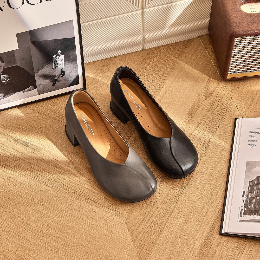 2024夏季新款法式复古气质百搭凉鞋春夏中跟英伦风女鞋0909