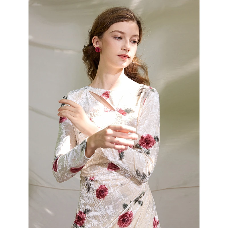 Mix Selection｜罗莎莉3.0 轻奢弹力钻石绒修身连衣裙MSCJQ0938