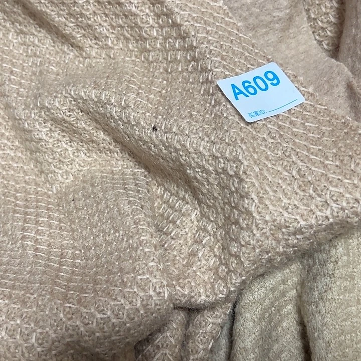 无纺布毛衣外套布料¥15 ， 3米609