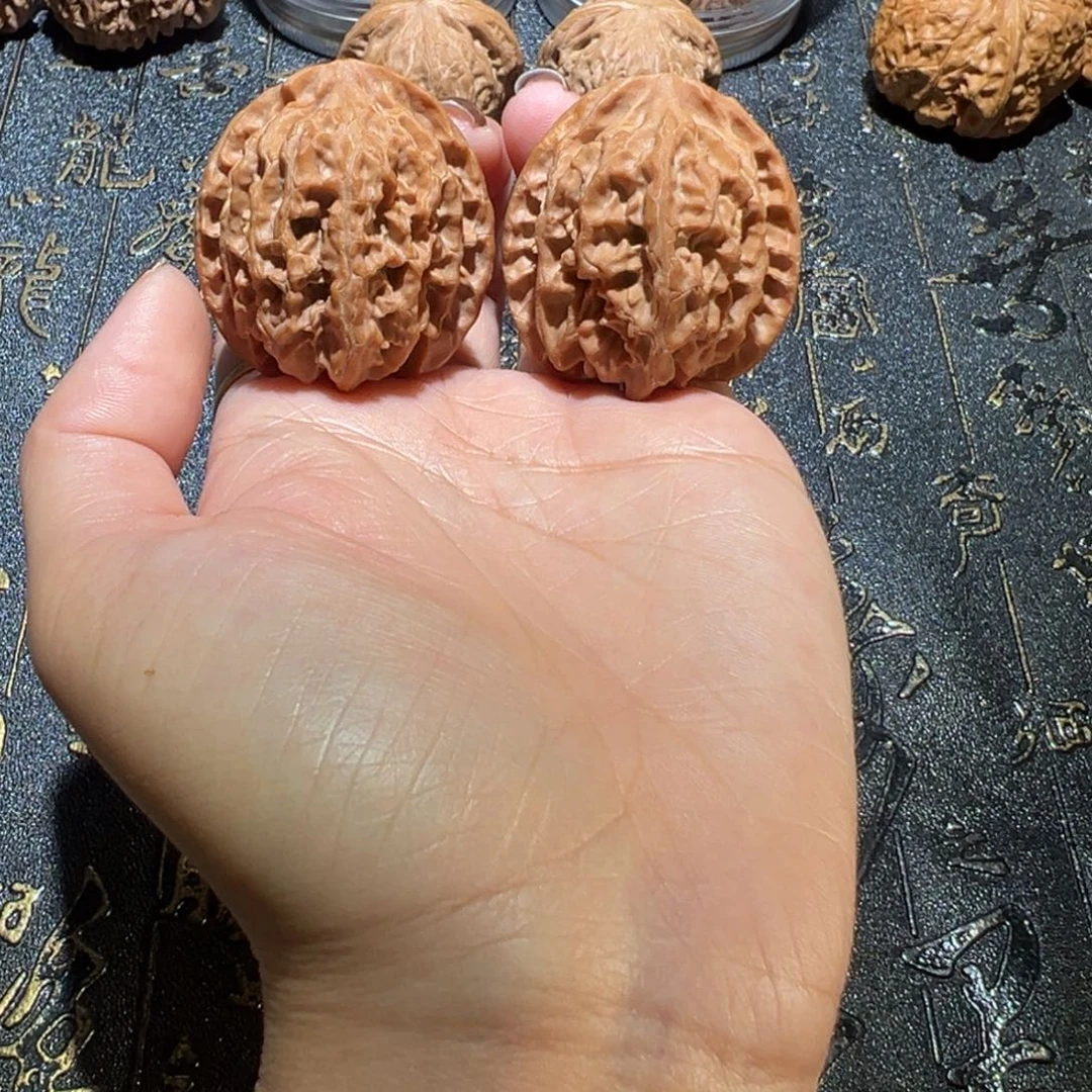 吊坠文玩核桃苹果37手把件95