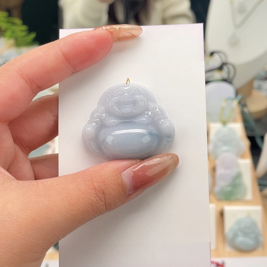 翡翠未镶嵌颈饰佛公