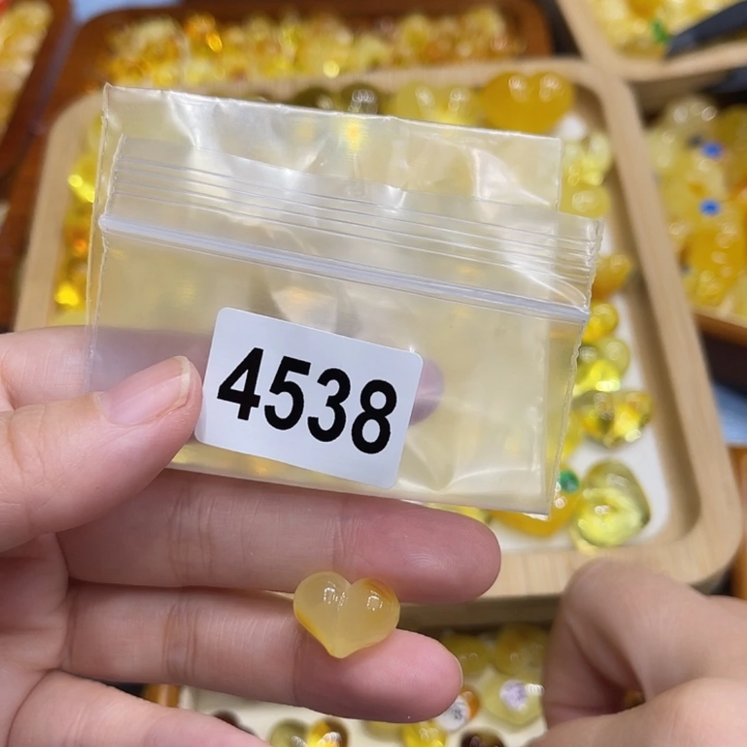 n***暖琥珀未镶嵌珠宝奇石