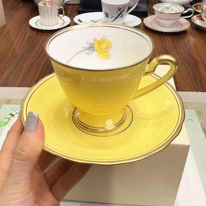 瓷片杯子杯子杯子水杯杯子