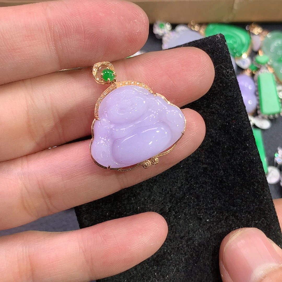 翡翠吊坠(赠链)18K金镶嵌