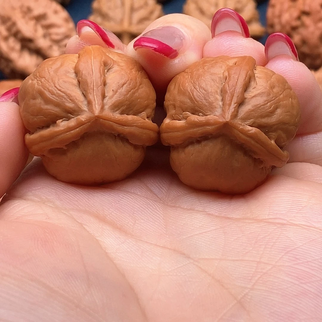 把件文玩核桃精品三棱