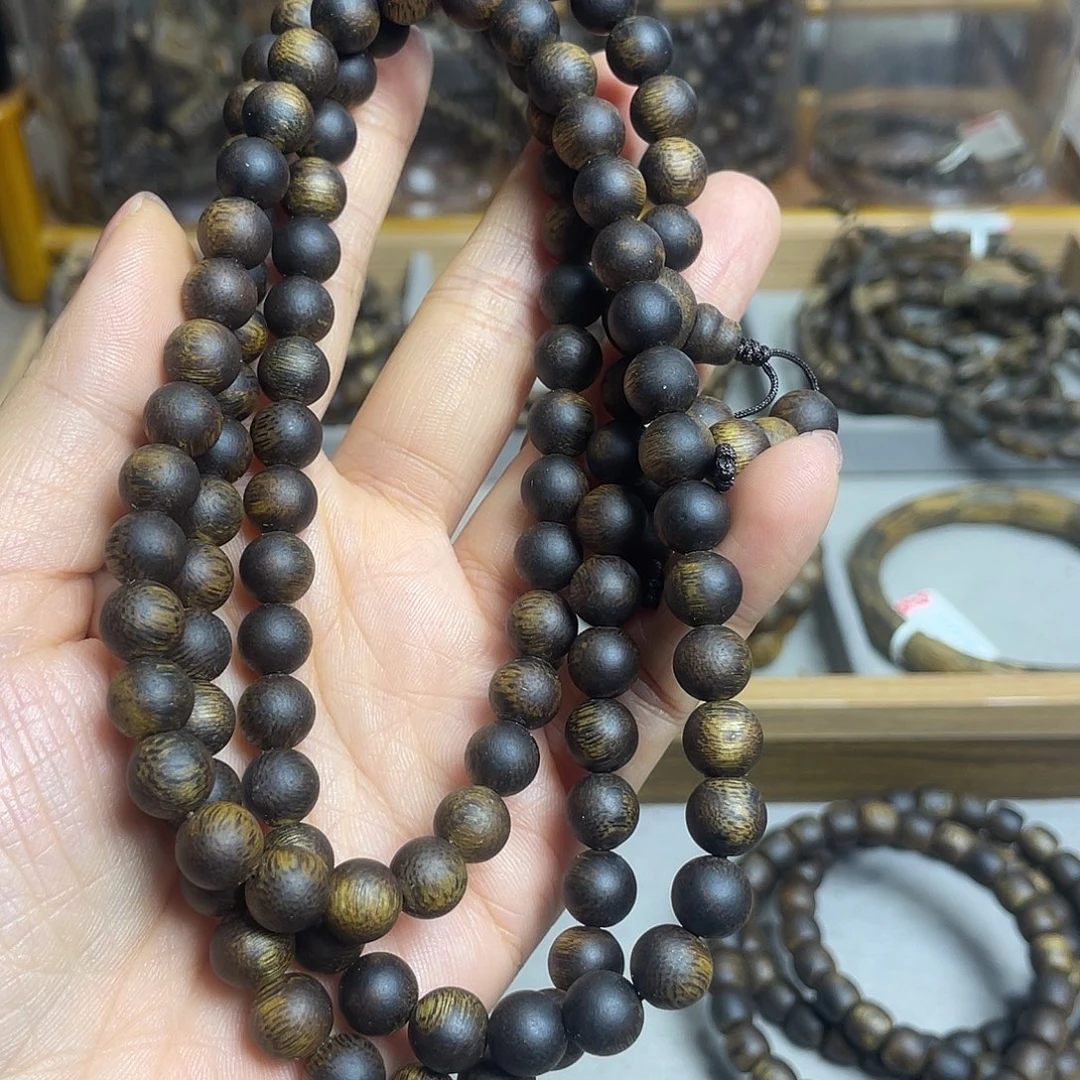 沉香沉香碎屑棋楠沉香老料多圈8mm沉水浮36克