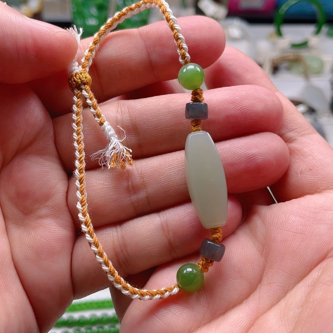 未镶嵌手绳和田玉