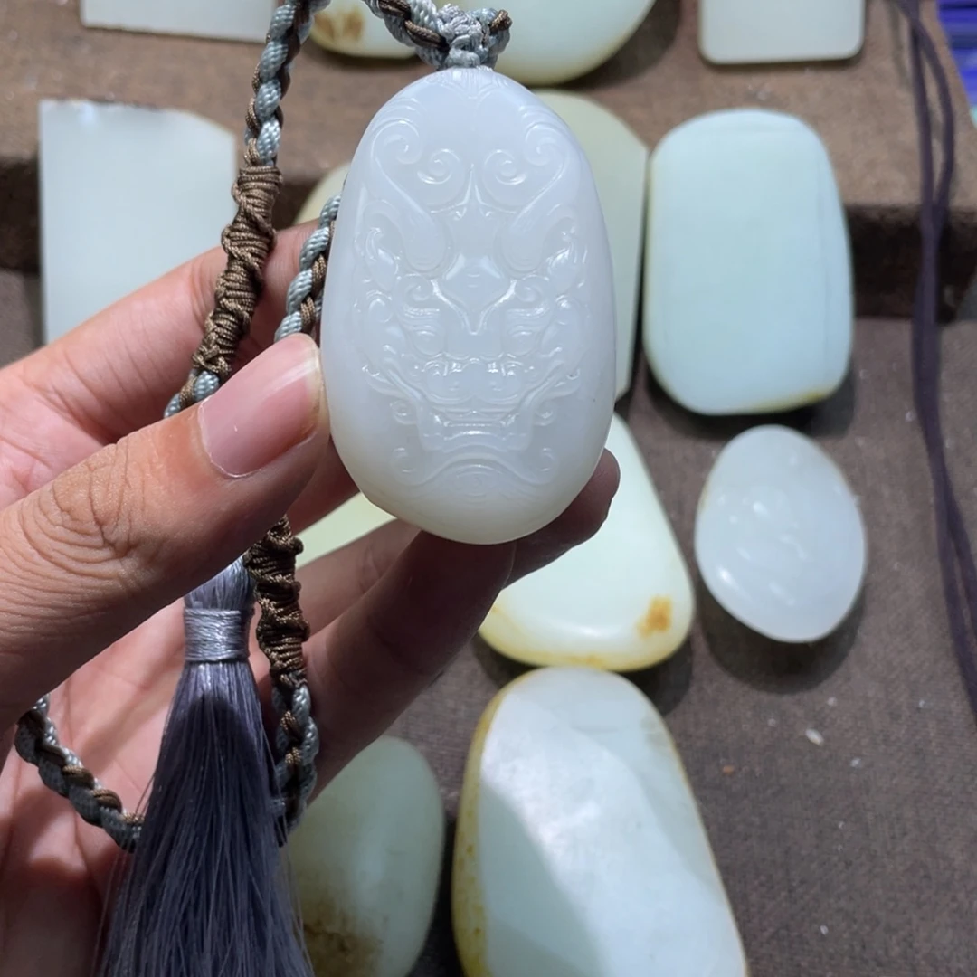 小****和田玉未镶嵌定制和田玉