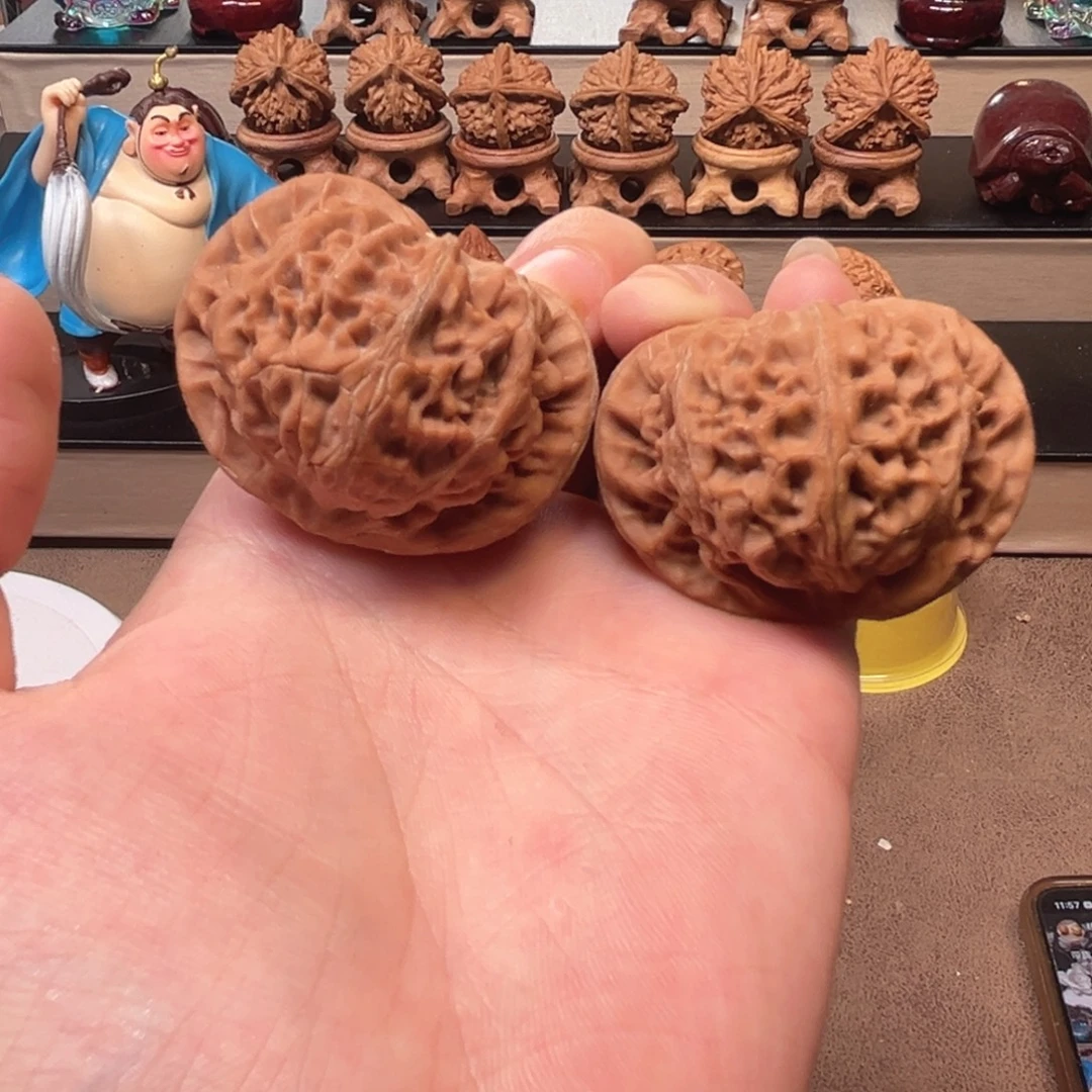 桃核把件45全品宫灯