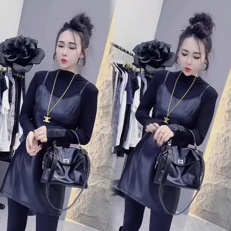 2025秋冬新款时尚显瘦气质网红高档洋气女高级百搭宽松大码连衣裙