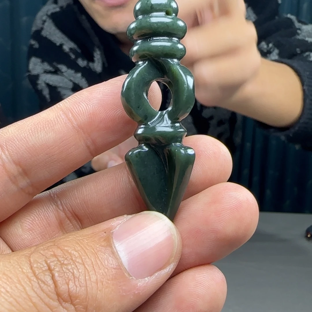 和田玉未镶嵌吊坠(不含链)