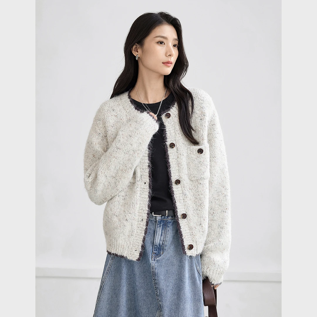 D01对白复古撞色钩花毛衣开衫女慵懒针织外套FDE163