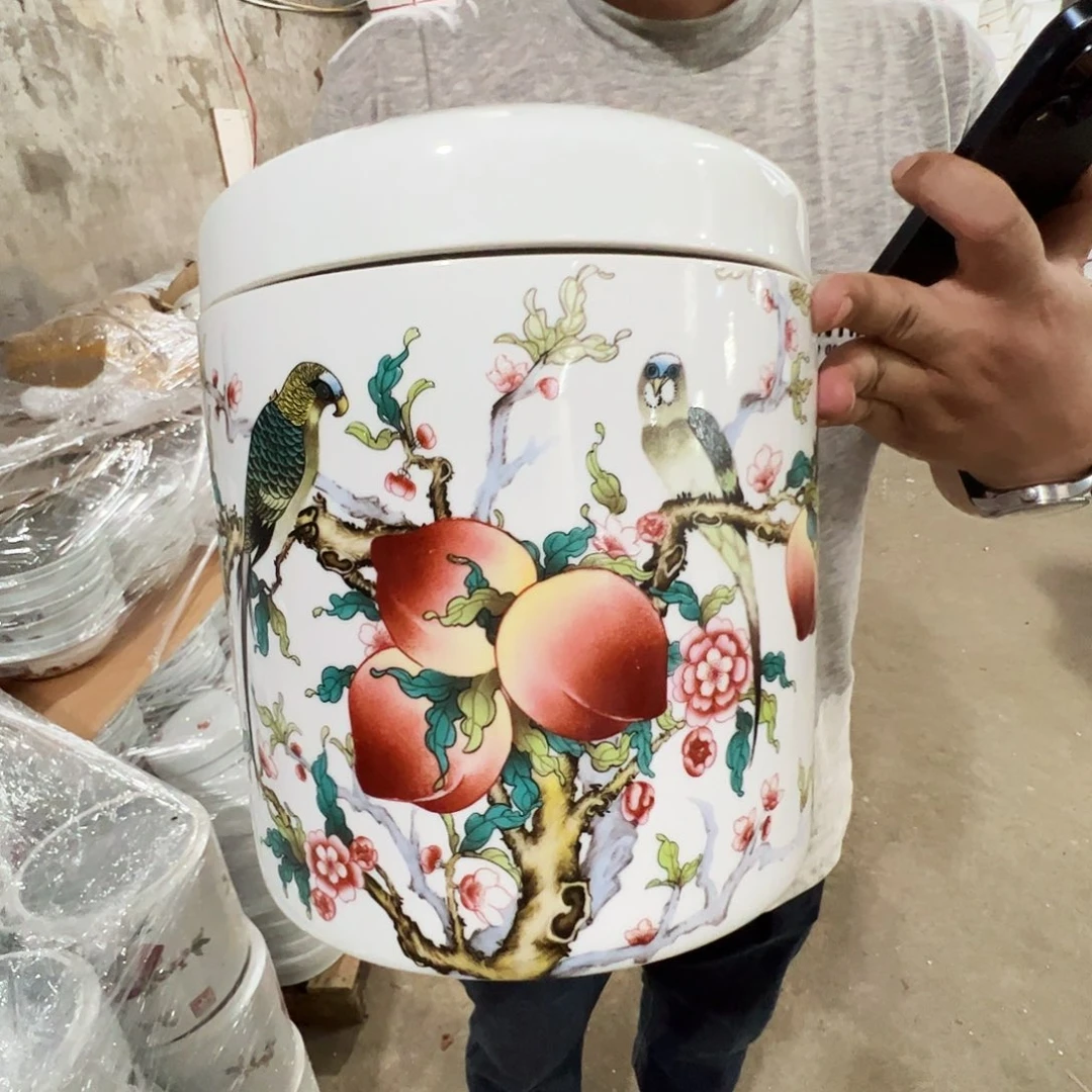 瓷片景德镇陶瓷蟠桃献寿米缸一只