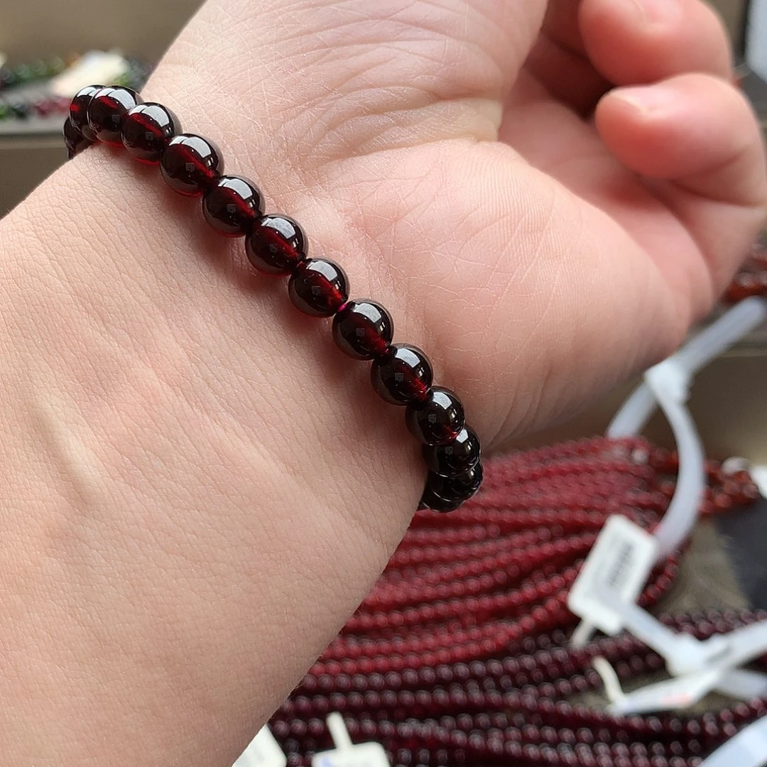 石榴石手串未镶嵌7