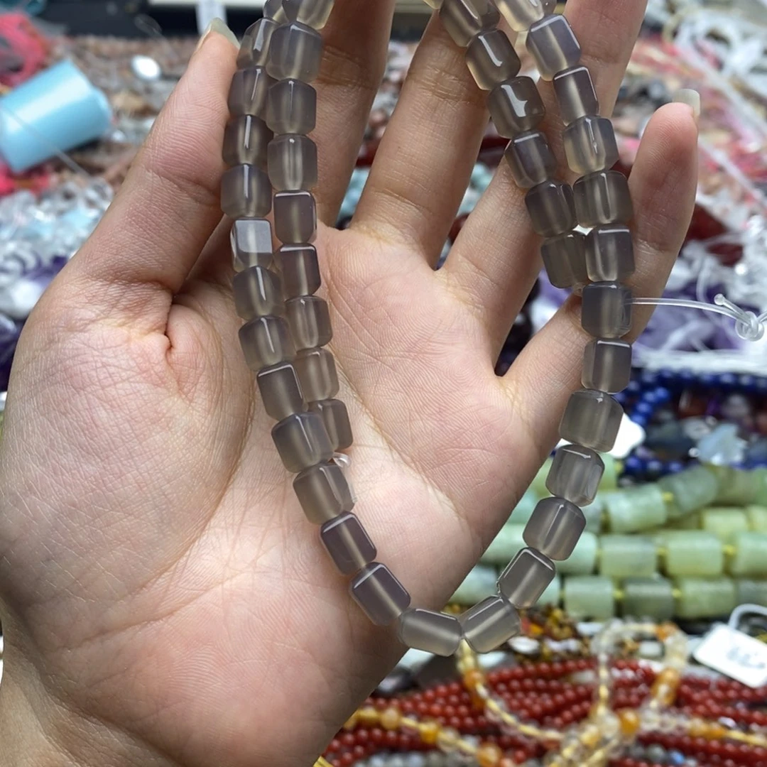 玛瑙/玉髓未镶嵌珠宝半成品一条天然6.5×8.8mm冰透灰玛瑙方糖