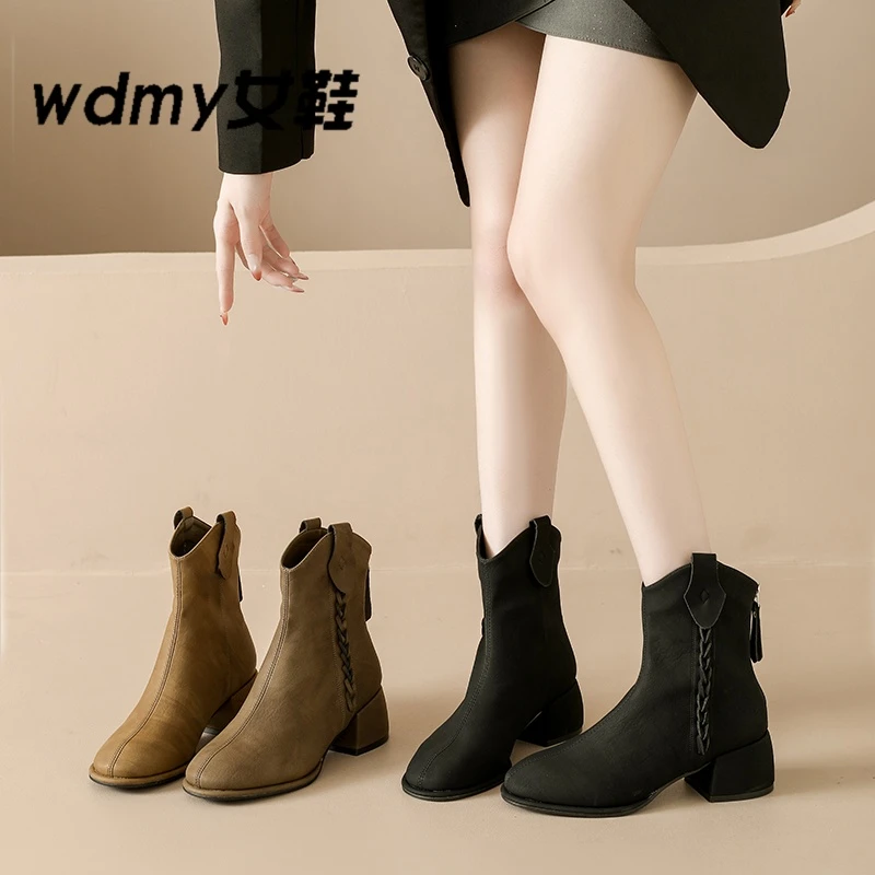 wdmy粗跟真皮马丁靴秋季时装靴筒靴中跟黑色中筒女靴瘦瘦靴百搭