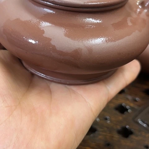 紫砂茶壶留***边底槽清虚扁260c c