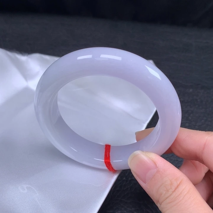 翡翠未镶嵌手镯