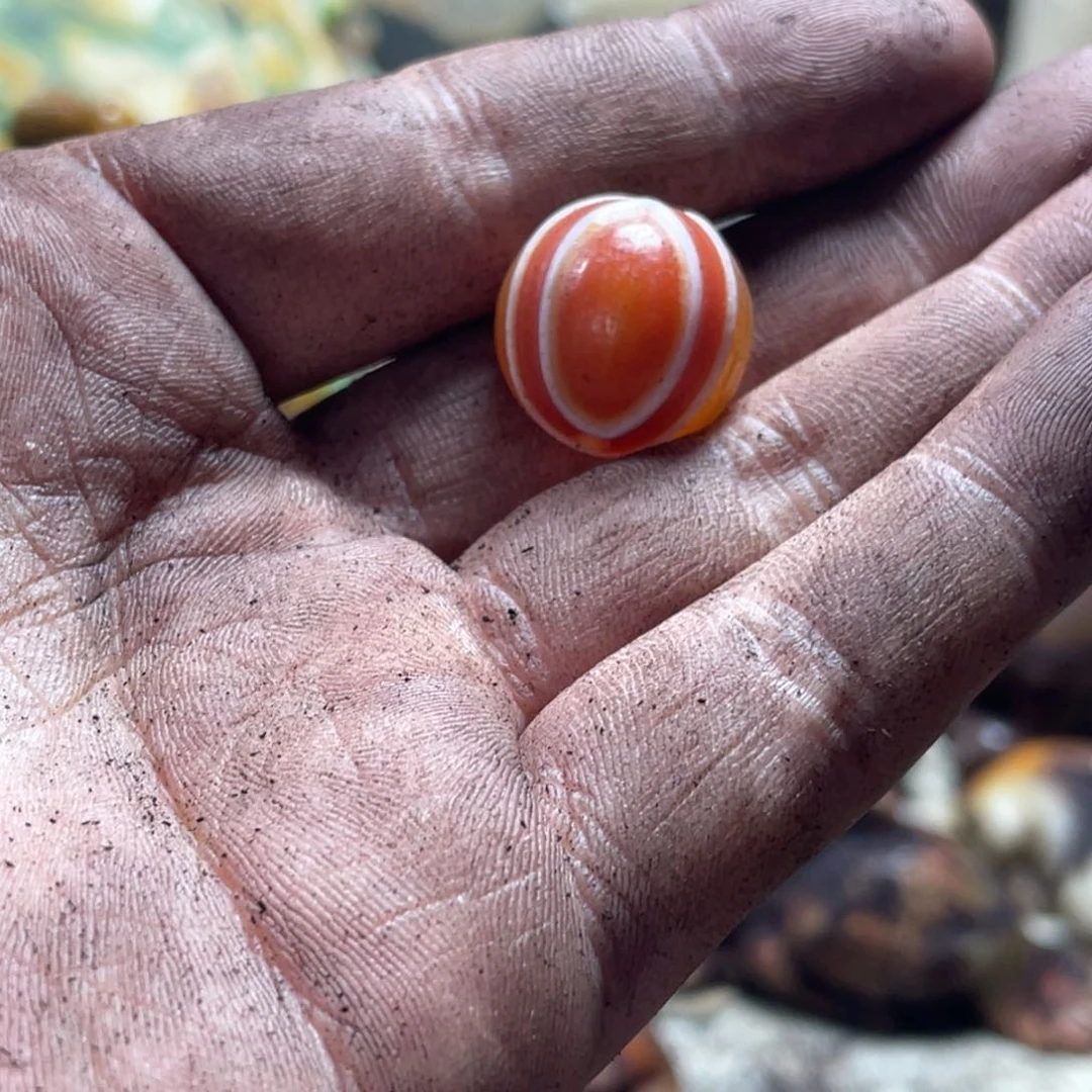 玛瑙/玉髓颈饰未镶嵌擎*柱