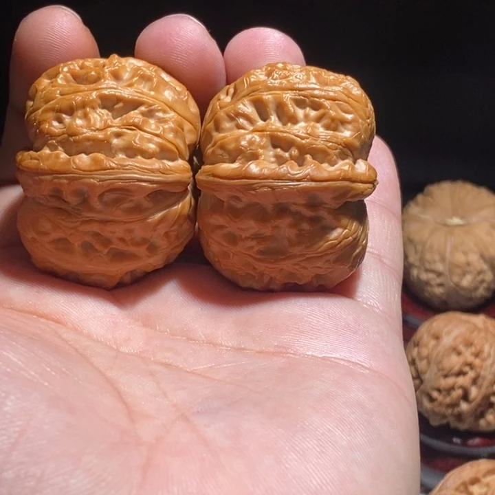 文玩核桃把件43元宝