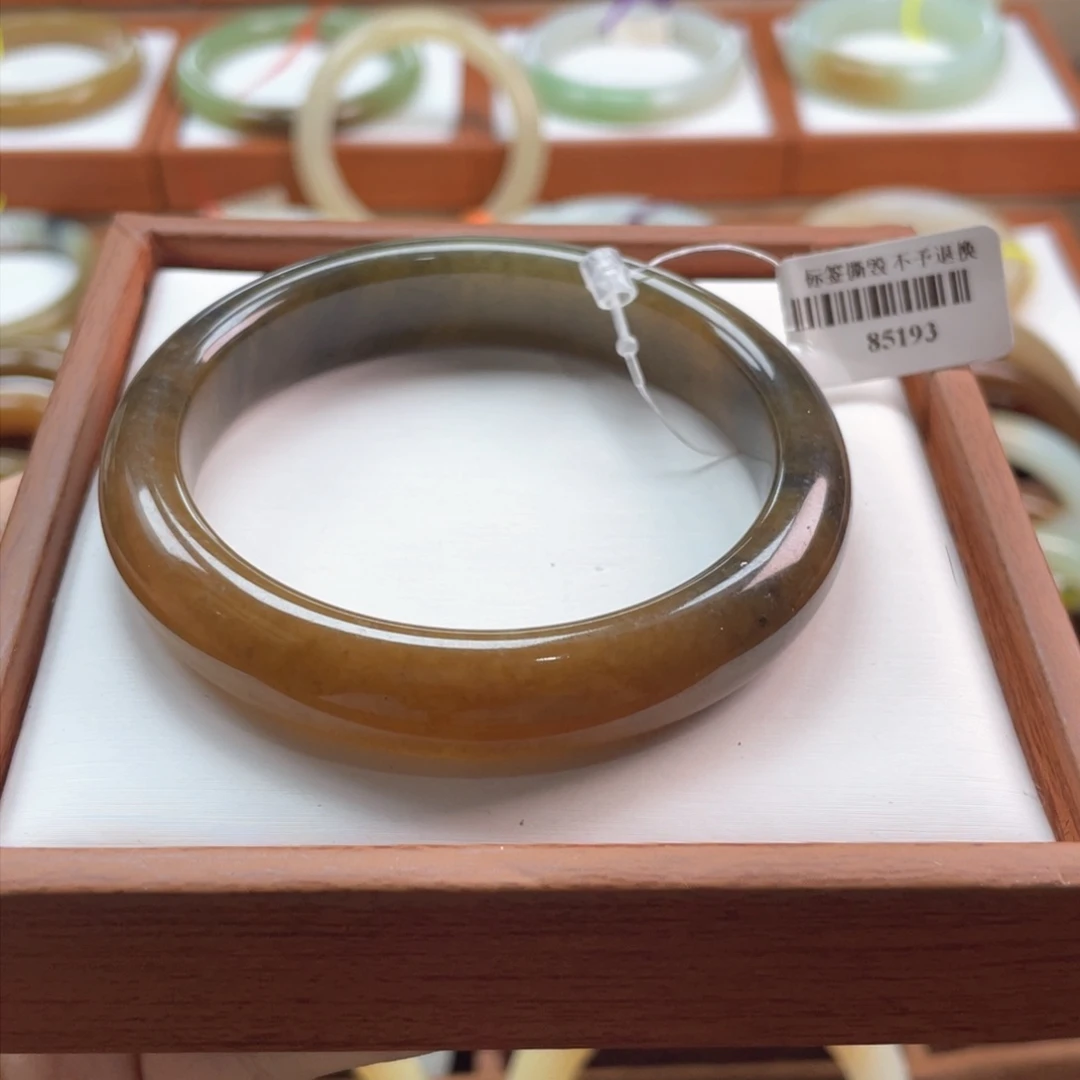 【闪购商品】未镶嵌手镯和田玉链接36。 57/58