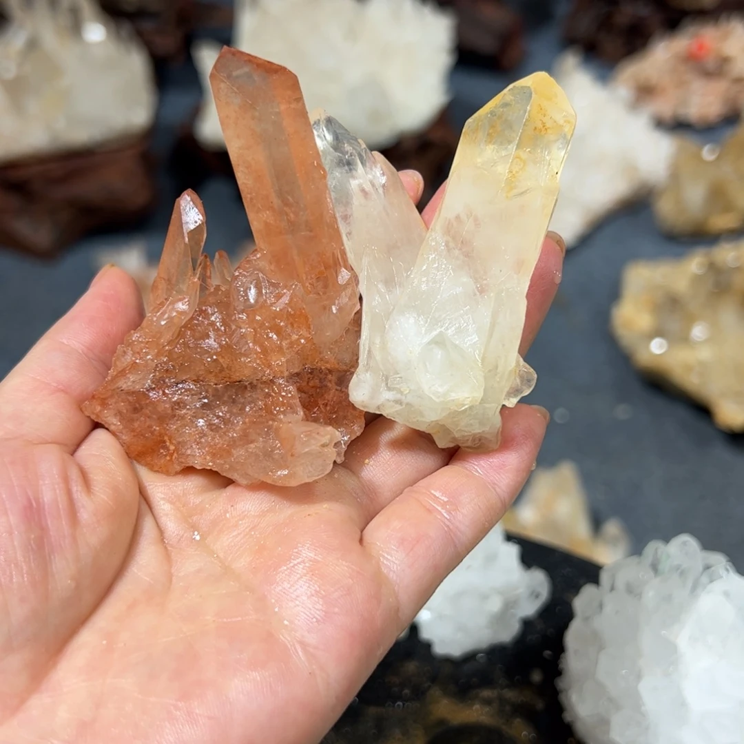 炫***咪未镶嵌珠宝半成品水晶