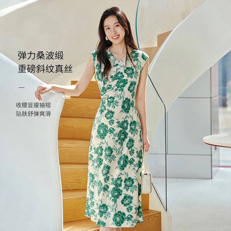 EP雅莹2025新款 弹力重磅桑蚕丝连衣裙斜襟印花改良旗袍4620A