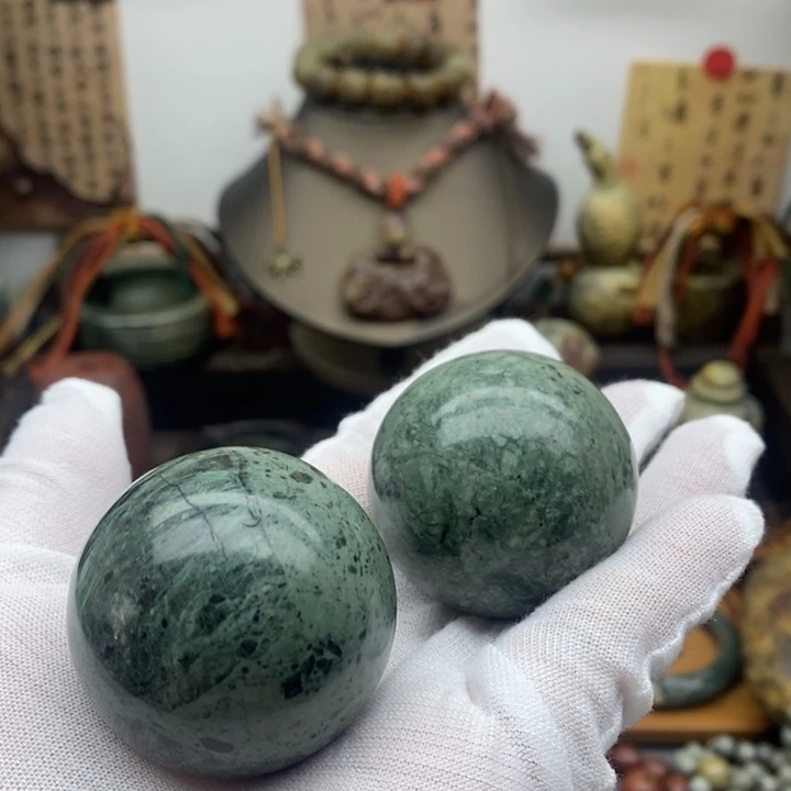 岫岩河磨玉（透闪石质玉）未镶嵌把件