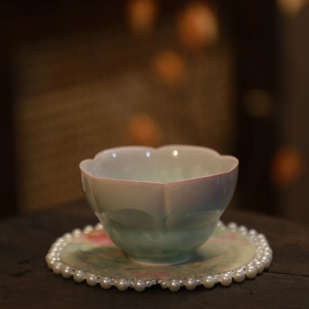 结晶釉粉青渐变花苞杯