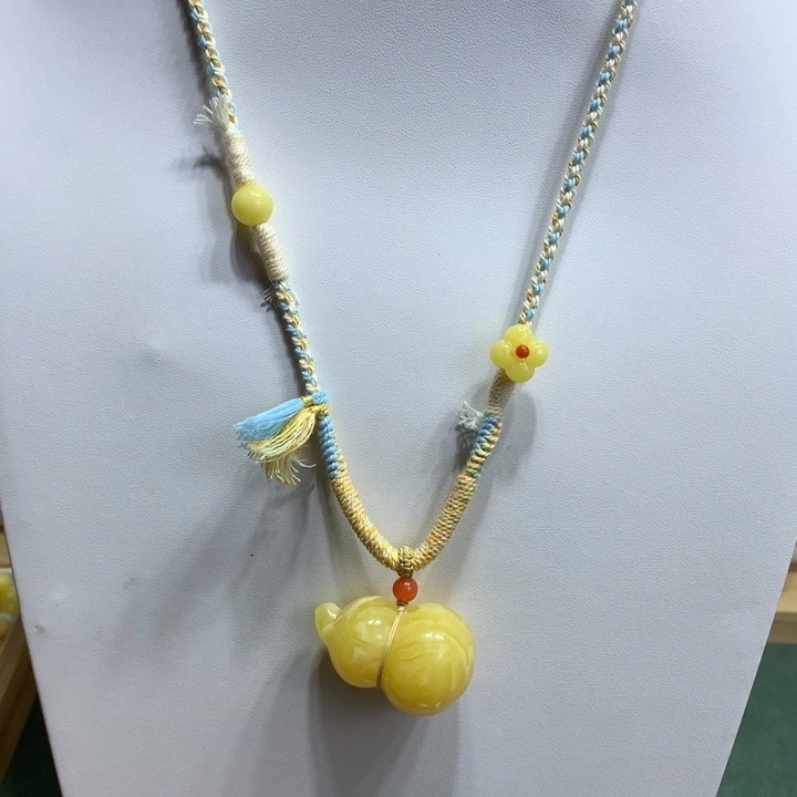 蜜蜡颈饰未镶嵌吊坠