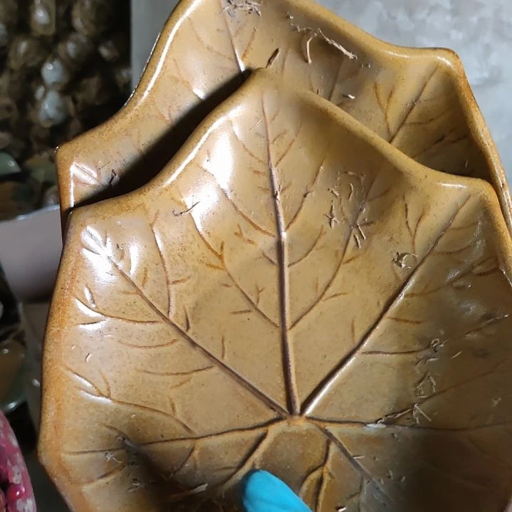 摆件陶瓷盘子碗啥都有