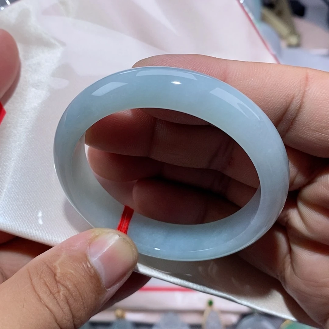 【闪购商品】未镶嵌手镯翡翠