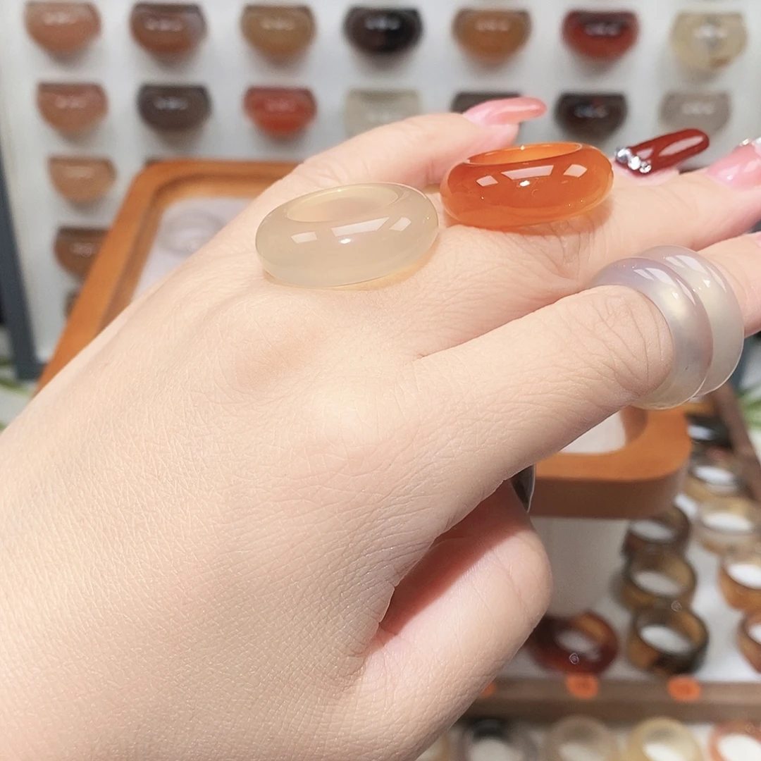 小***儿玛瑙/玉髓未镶嵌戒指港13