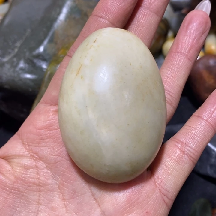 未镶嵌和田玉（糖玉）挂件博**园