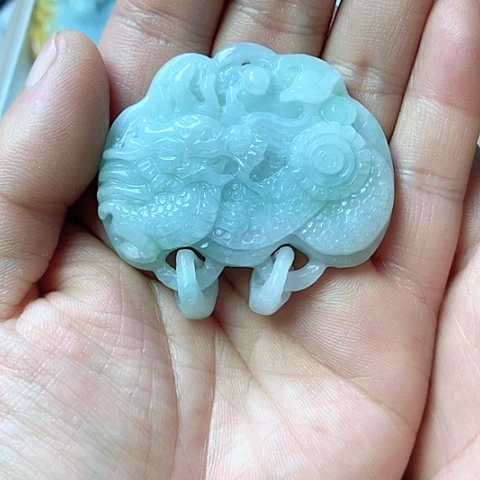 翡翠颈饰未镶嵌天然缅甸翡翠a货