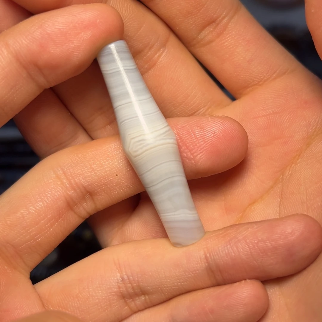 玛瑙/玉髓未镶嵌珠宝奇石