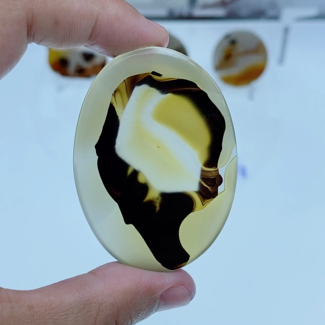 玛瑙/玉髓未镶嵌珠宝半成品