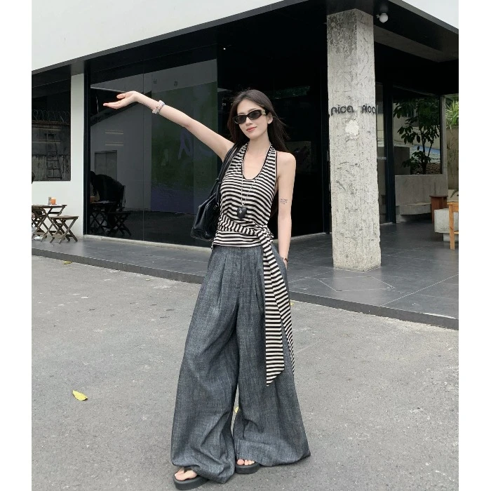 设计感显瘦条纹系带挂脖背心上衣女夏季宽松拖地裤直筒长裤两件套