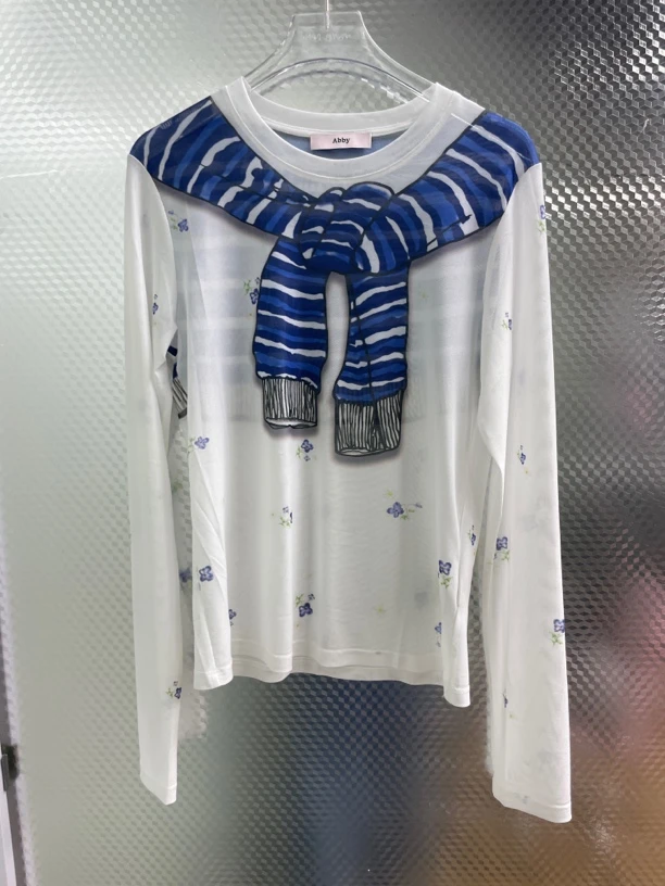 深圳南油出品TTONE蓝色围脖小花图案重工设计感薄款长袖防晒上衣