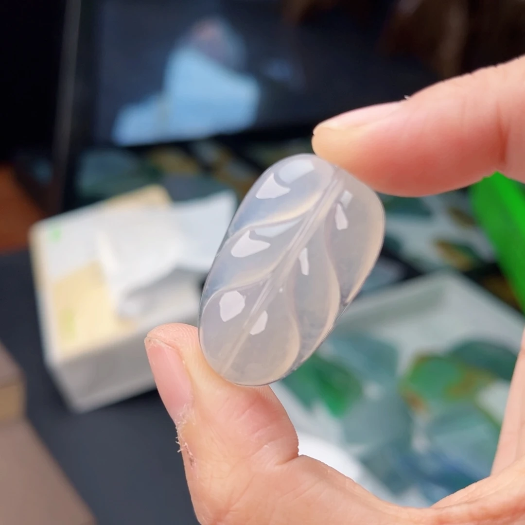 定制翡翠未镶嵌翡翠首饰