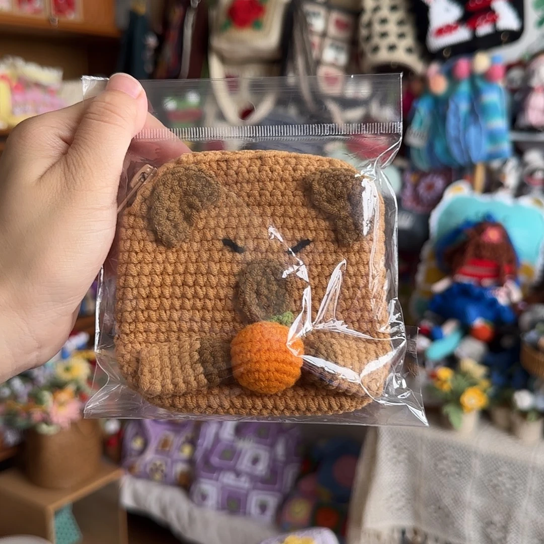 织物卡皮吧拉零钱包