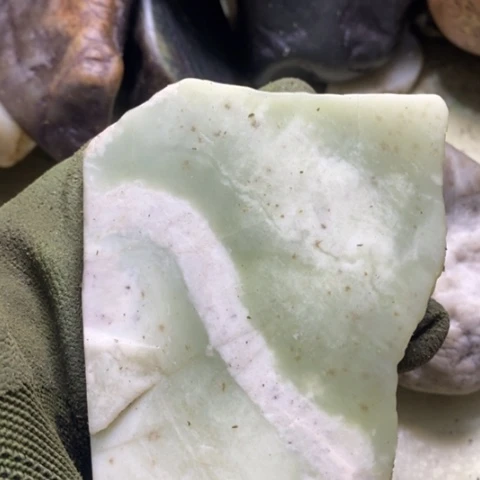 未镶嵌和田玉把件风**狼29R