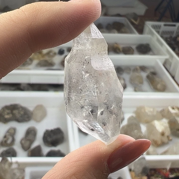 仿水晶磁石L25闪灵钻