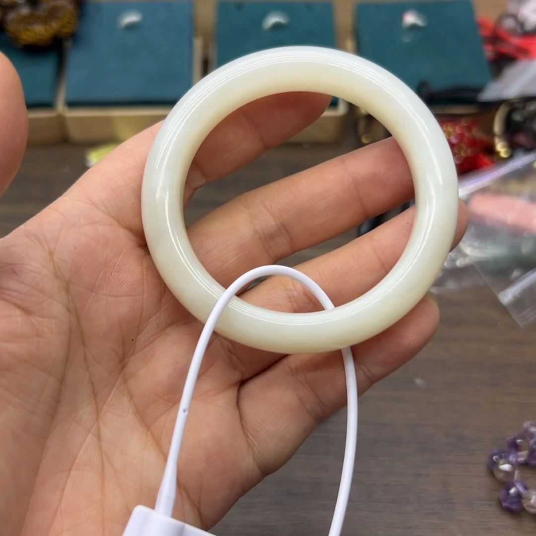 和田玉未镶嵌手镯52.7圈围004