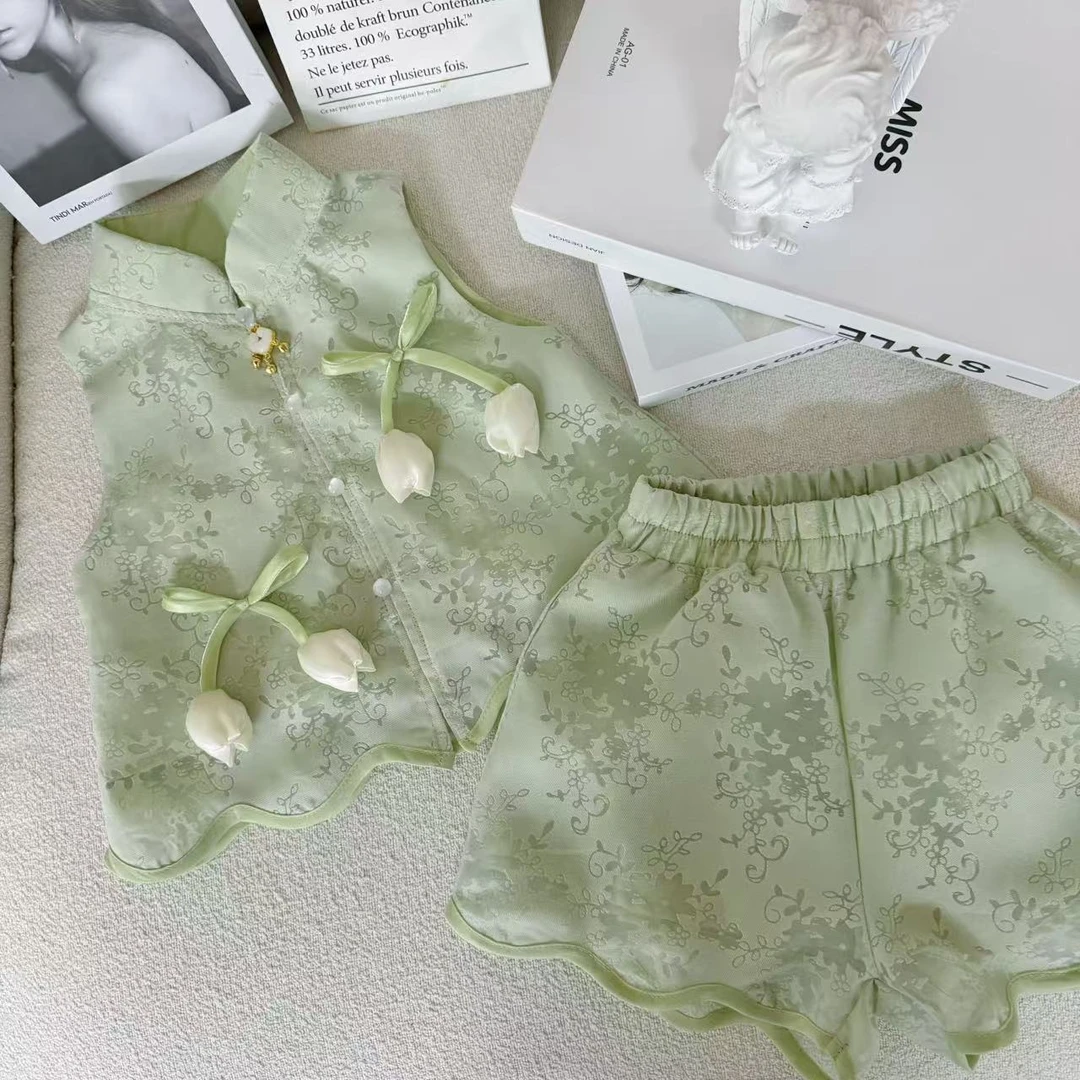 女童夏季套装2025洋气新中式盘扣刺绣洋气时髦无袖上衣短裤两件套