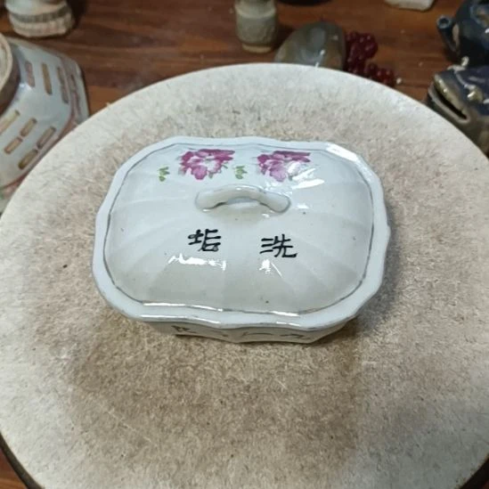 摆件粉彩陶瓷摆件粉彩陶瓷摆件粉彩