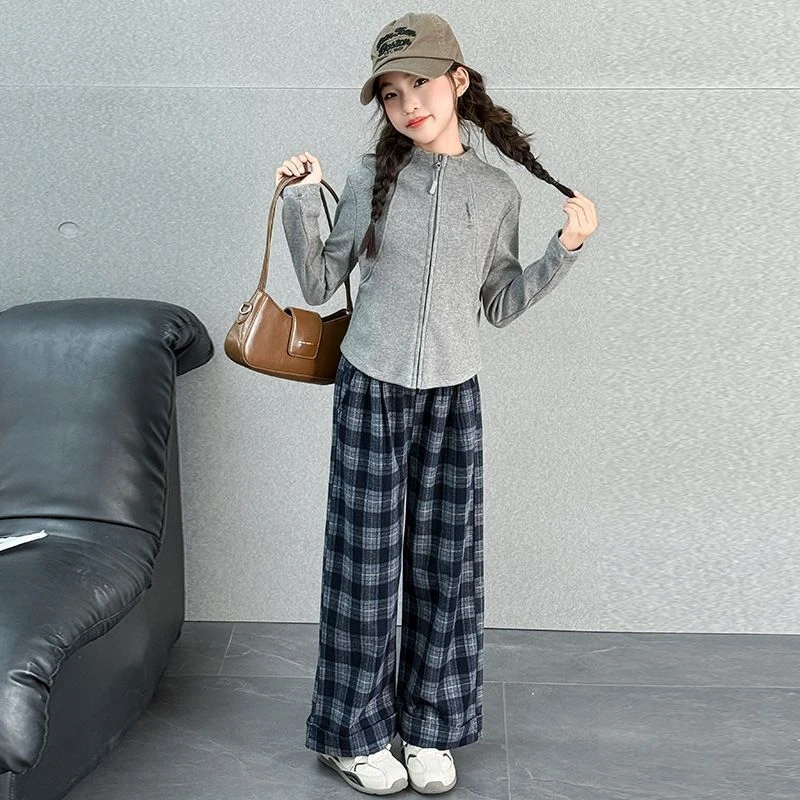 女童春秋季套装2025新款洋气时髦中大童韩版拉链开衫格子裤两件套