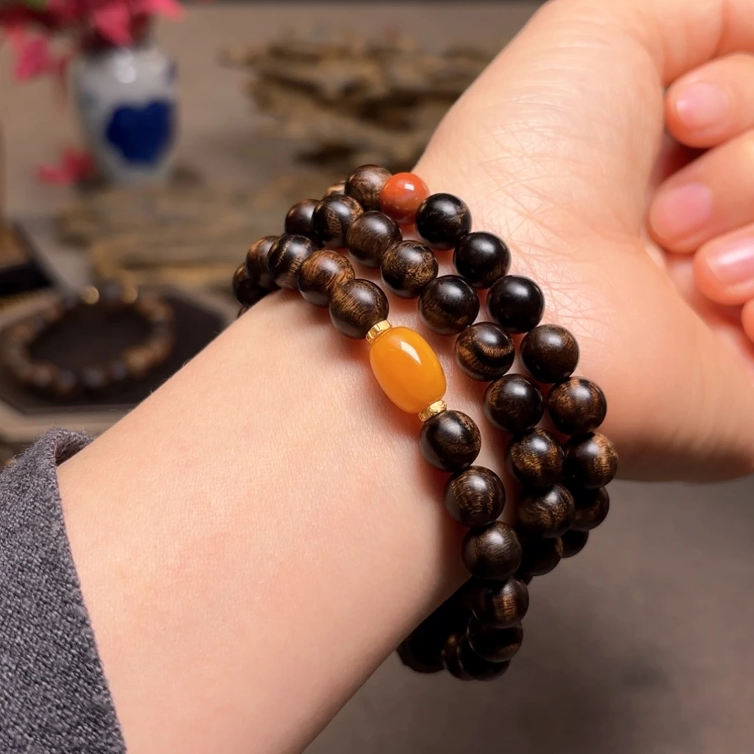 沉香手串越南芽庄白棋楠瘤疤0.8设计➕跑环沉香木雕设计